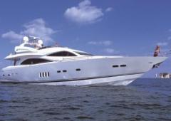 Bulgarian businessmen - keen on the yacht of Bond